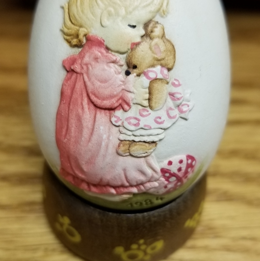 Collectible: Anri Toriart Sarah Kay